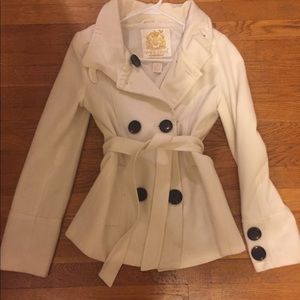 Soft cream wool Peacoat
